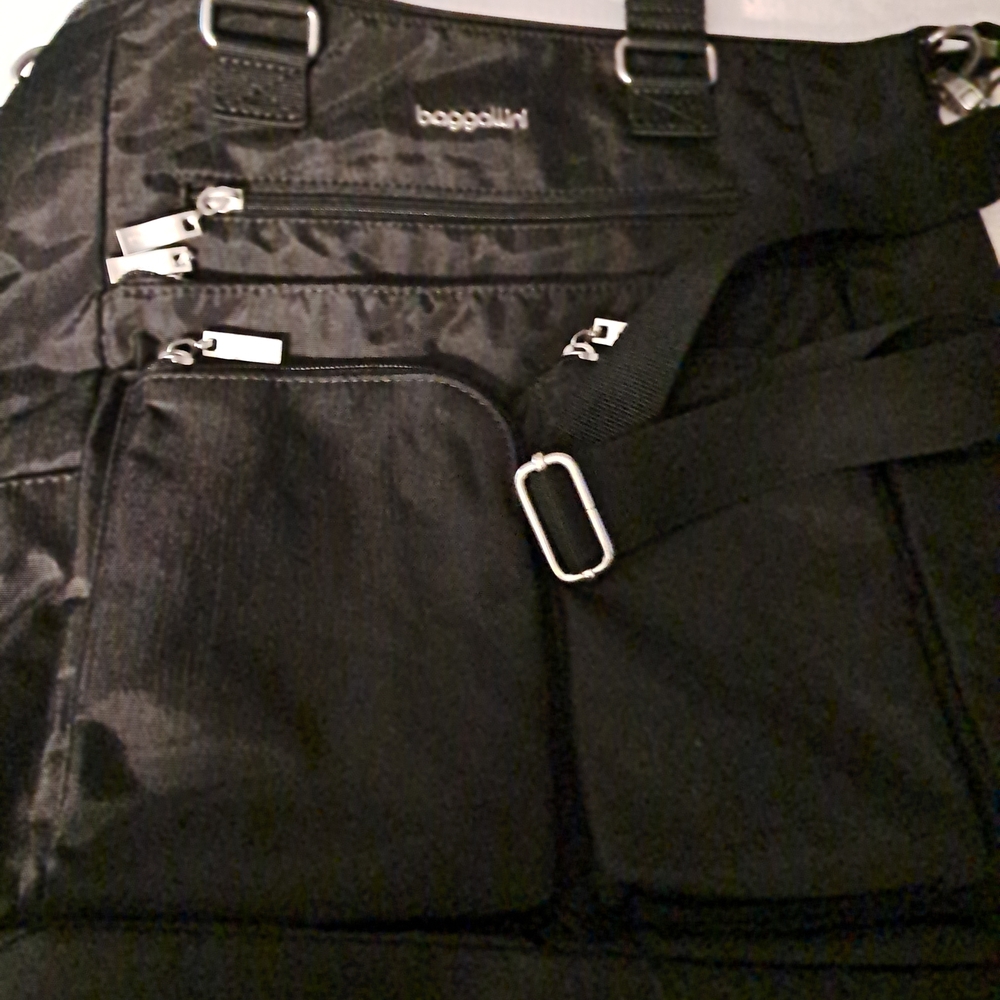 Baggallini Black Crossbody Bag